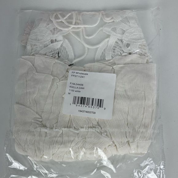 Free People Adella Cami Boho Crochet Lace Top White Sz M, NWT - Picture 7 of 8